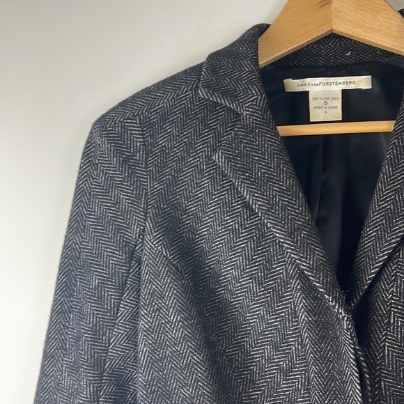 DIANE Von Furstenberg DvF Herringbone Tweed Jacket Georgica Grey Size 2 - Picture 6 of 16